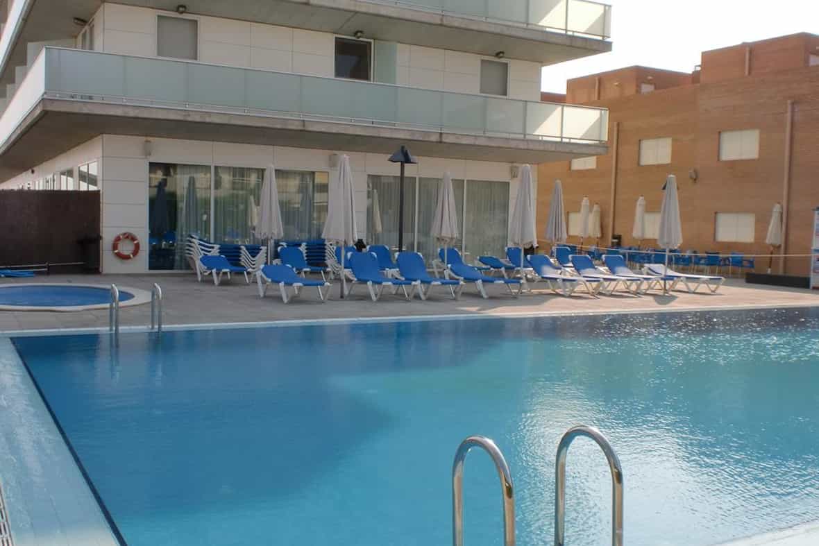 Costa Calida Holidays 2023 / 2024 OntheBeach.co.uk