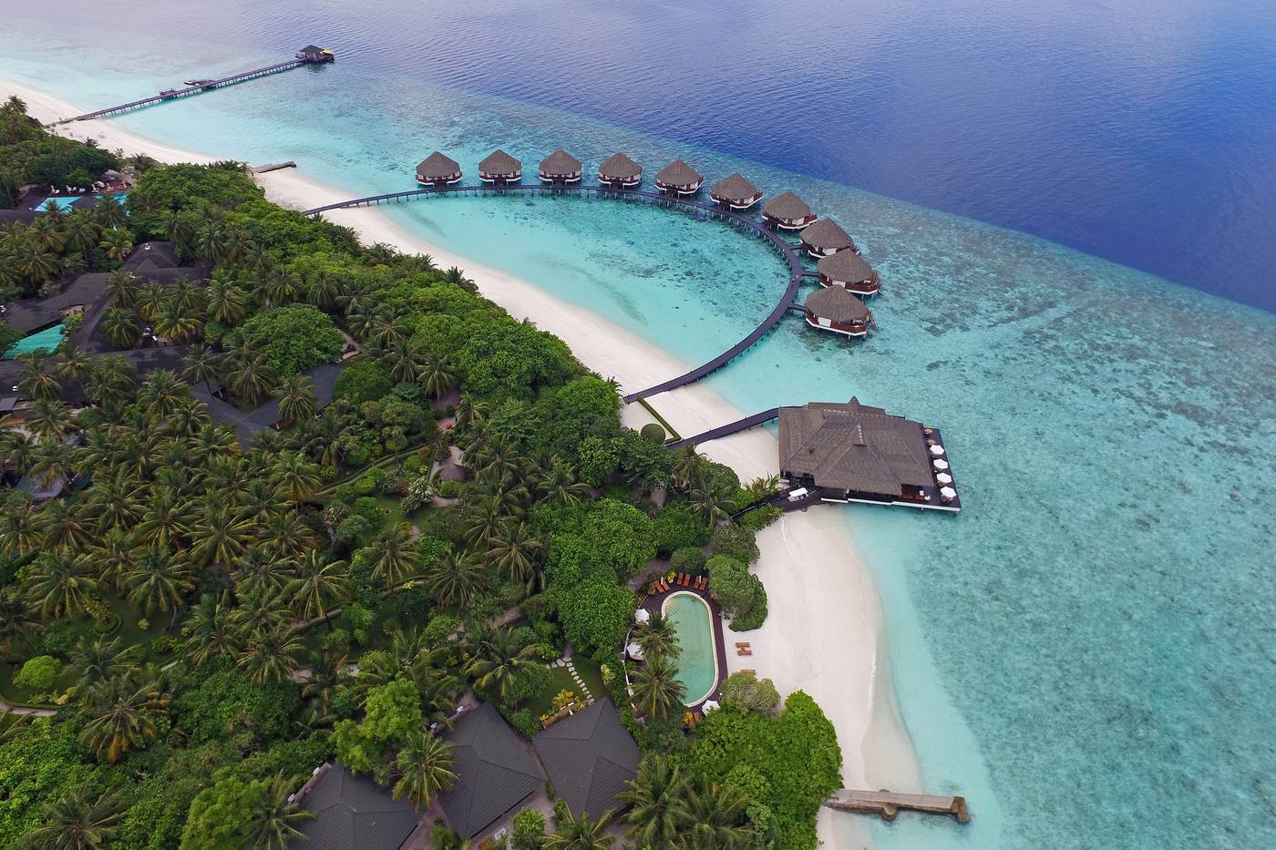 Adaaran Select Meedhupparu & Prestige Water Villas Maldives