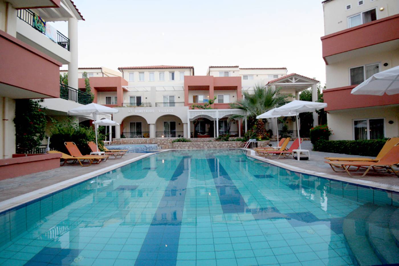 Dimitrios Village Aparthotel
