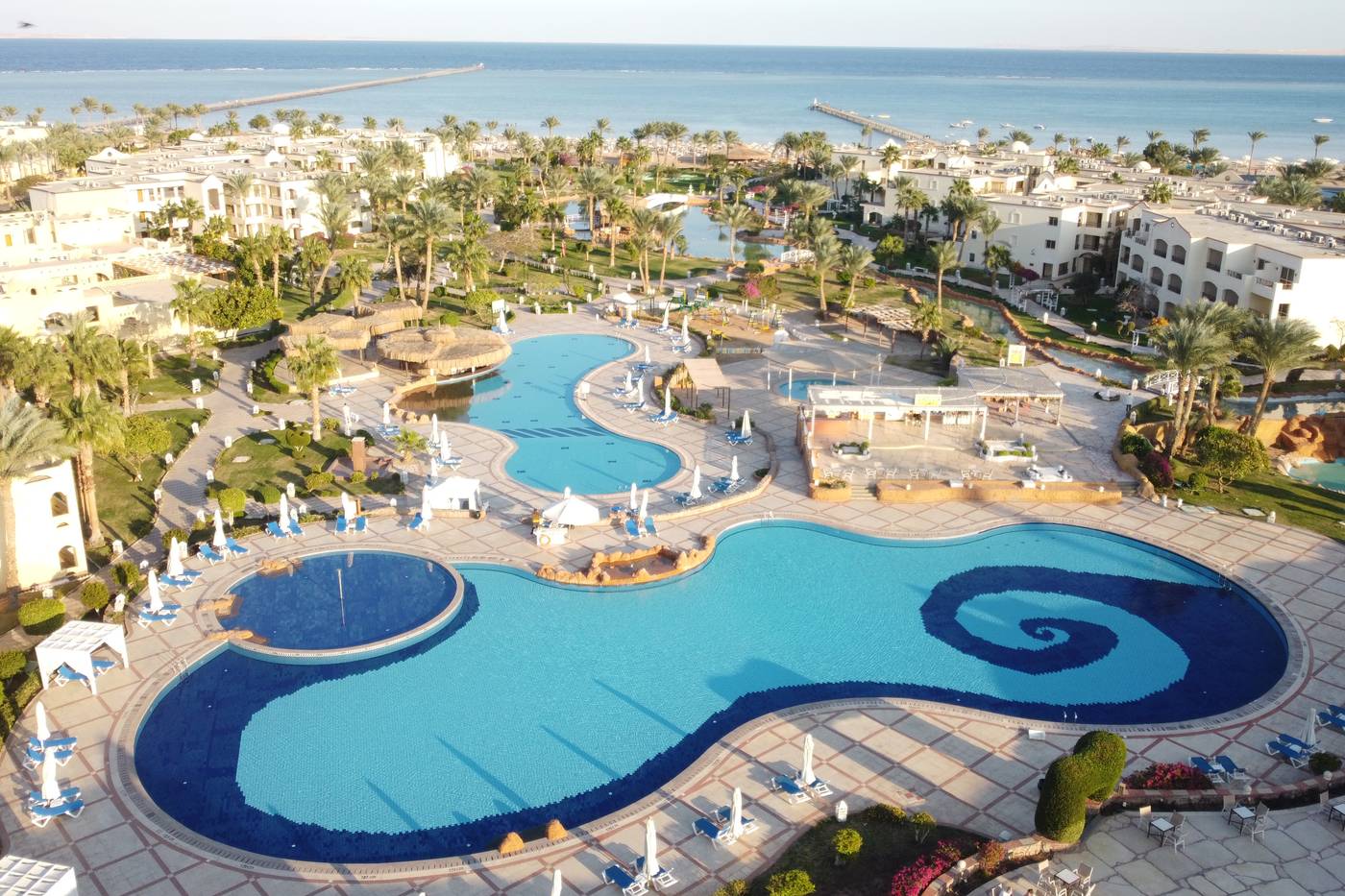 Regency Plaza Aqua Resort and Spa
