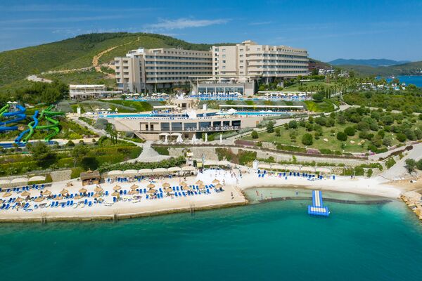 La Blanche Island - Guvercinlik, Bodrum - On The Beach