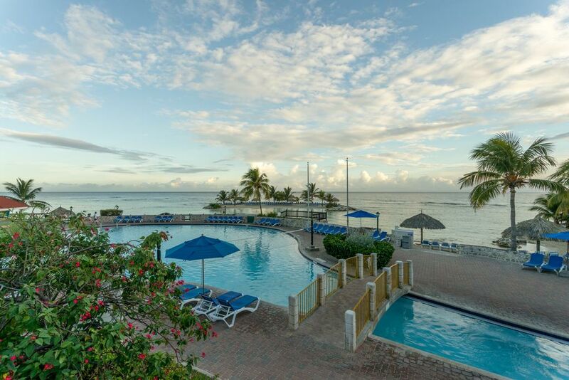 Holiday Inn Resort Montego Bay - 3 of 15