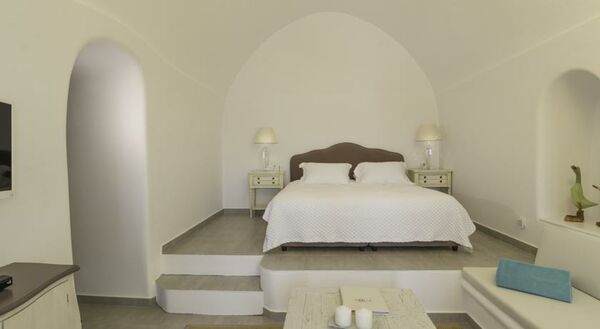 Aqua Luxury Suites - 6 of 14