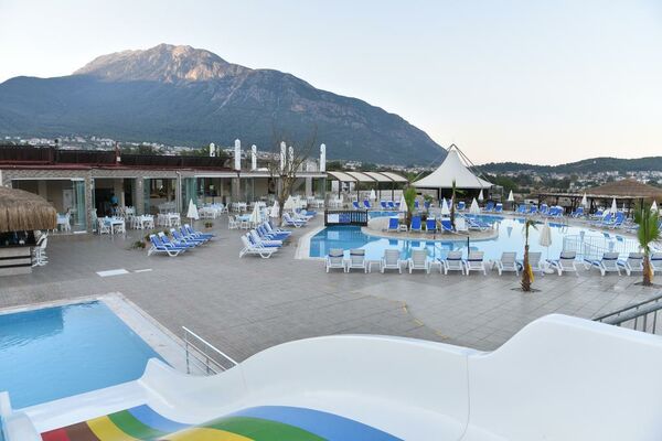 Sahra su holiday village and spa 4 сколько до моря