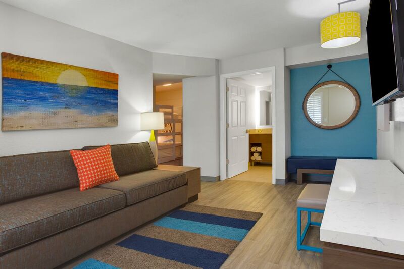 Holiday Inn Resort Orlando Suites - Waterpark - 7 of 17