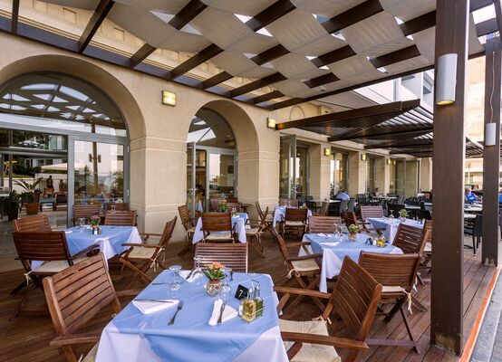 Ibiscus Hotel - 12 of 14