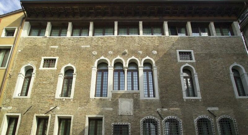 Palazzo Selvadego - 1 of 7