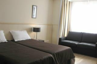 A&H Suites Madrid - 5 of 8