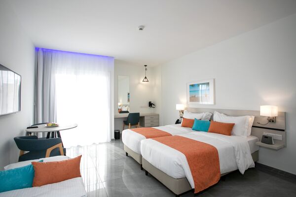 Best Western Plus Larco Hotel - 14 of 15