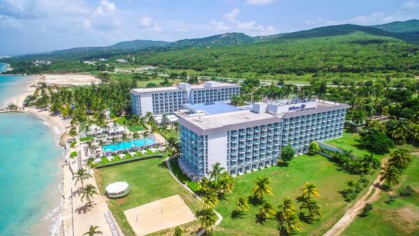 Hilton Rose Hall Resort & Spa - 3 of 16