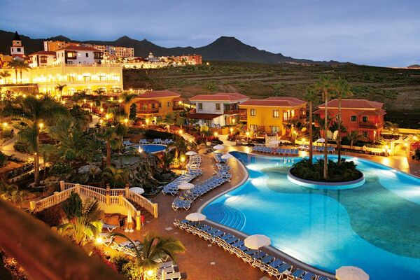 Bahia Principe Sunlight Costa Adeje - 2 of 20