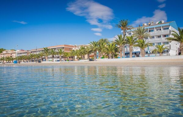Hotel Neptuno - 4 of 13