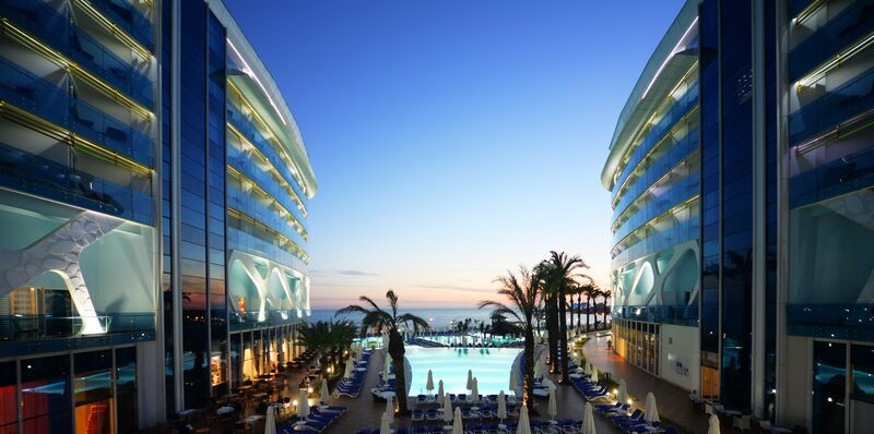 Vikingen Infinity Resort - Alanya, Antalya - On The Beach