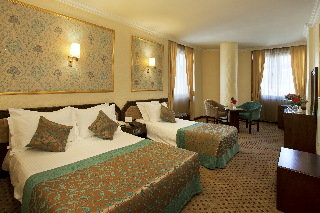 Black Bird Hotel - 11 of 12