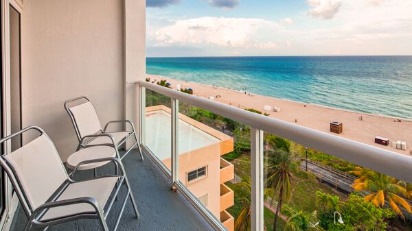 Best Western Plus Atlantic Beach - 12 of 21