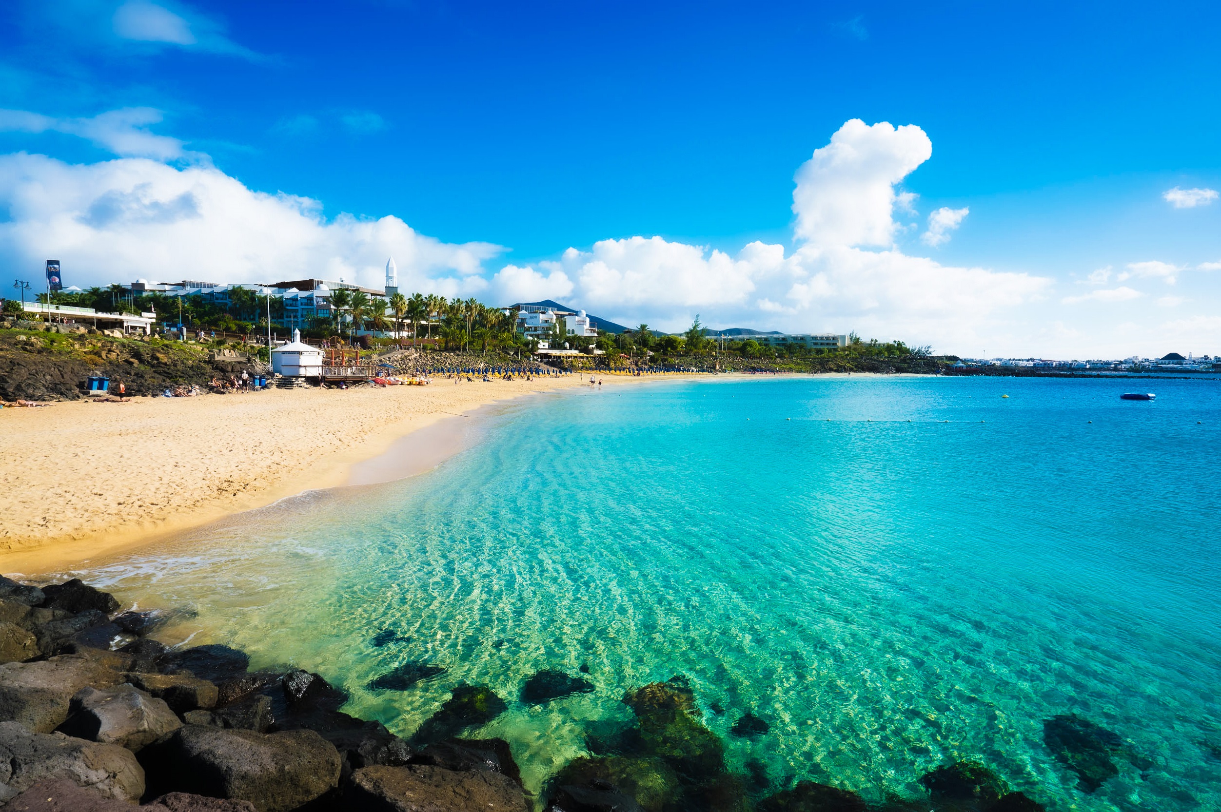 https://assets.onthebeach.co.uk/m/25867ef836a67f53/Lanzarote