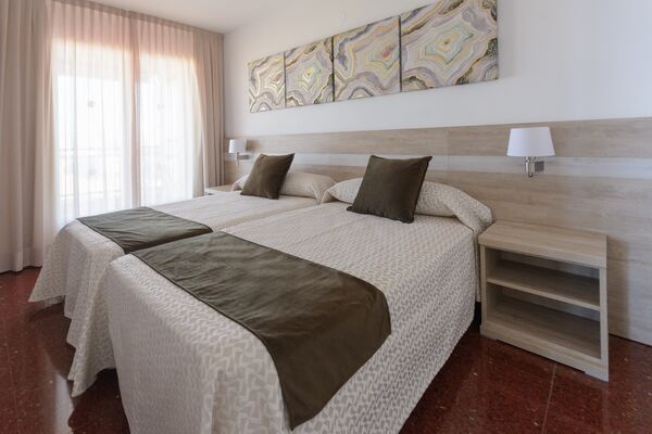 Albatros Family Apartments - 10 of 16
