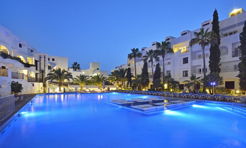 Sol Cala D'Or Apartments - Cala D Or, Majorca - On The Beach