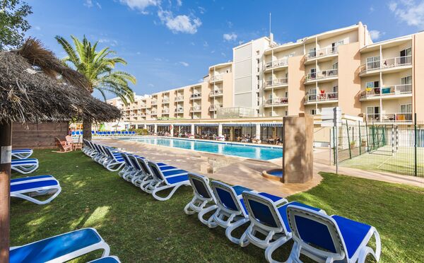 Globales Playa Santa Ponsa - 2 of 11