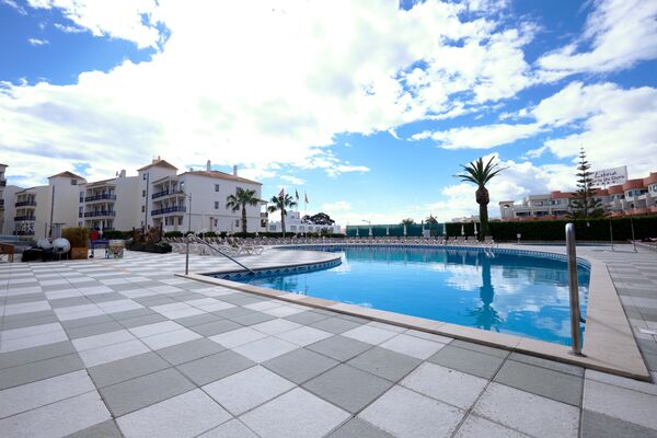 Muthu Oura Praia Hotel - Albufeira, Algarve - On The Beach