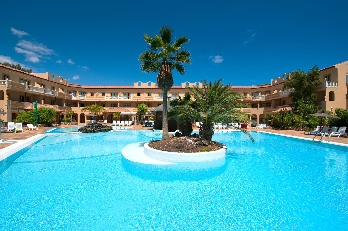 Elba Lucia Sport & Suite Hotel