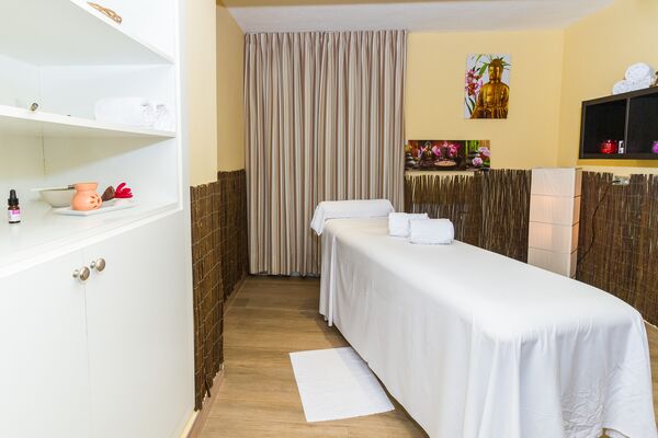 Eix Alcudia Hotel- Adults Only - 13 of 16