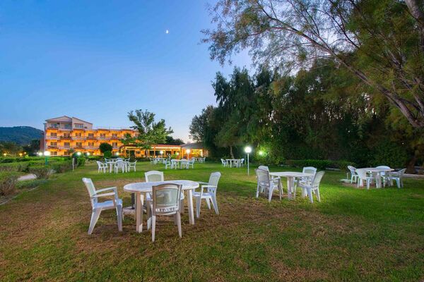 Bayside Hotel Katsaras - 15 of 20