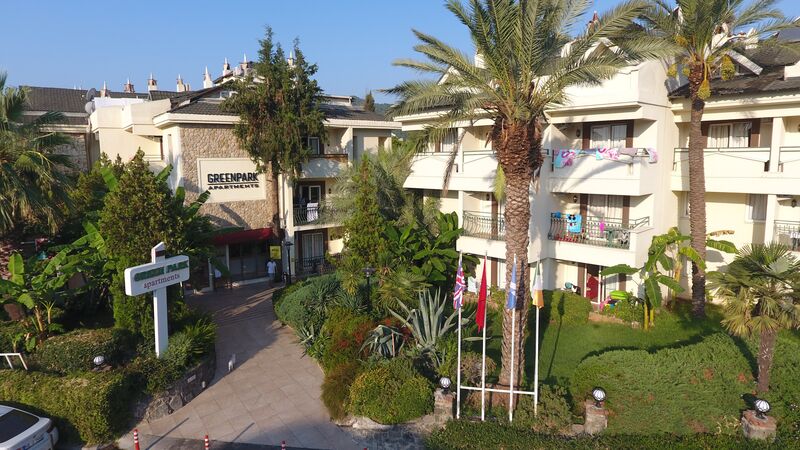 Green Park - Playa Del Ingles, Gran Canaria - On The Beach