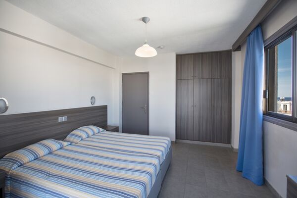 Ayia Napa Party Suites - 2 of 7