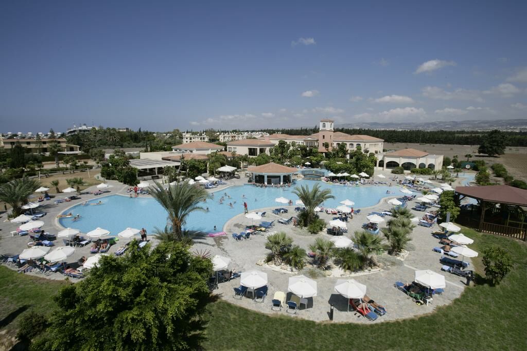 Avanti Holiday Village Paphos Paphos On The Beach