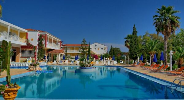 Ikaros Hotel Laganas Zante On The Beach