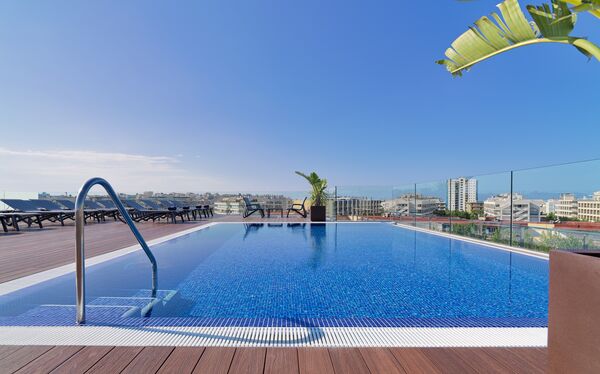 H10 Vintage Salou- Adults Only (16+) - 3 of 25