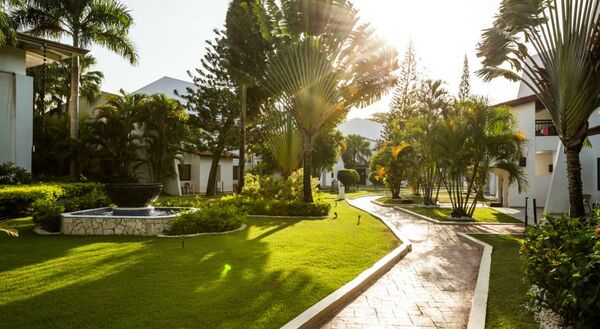 Blue Bay Getaway Villas Doradas - Adults Only - 2 of 10
