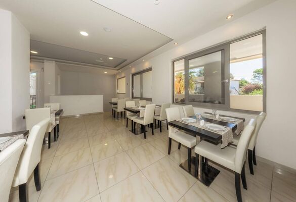 Hotel Karras - 12 of 15