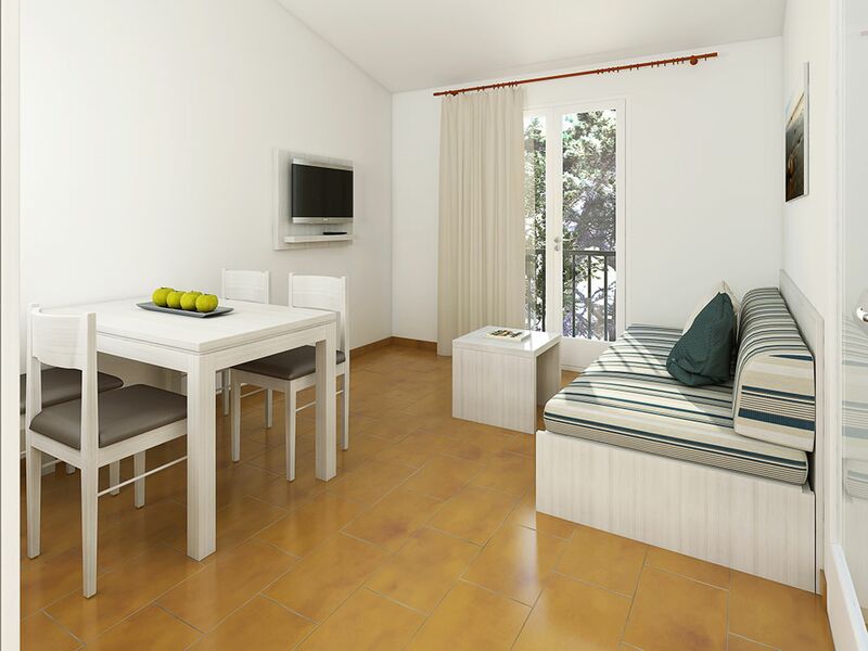 Cala Blanca Apartments - 10 of 12