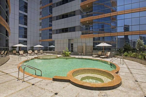 Double Tree By Hilton Hotel & Residences Dubai - Al Barsha - 2 of 10