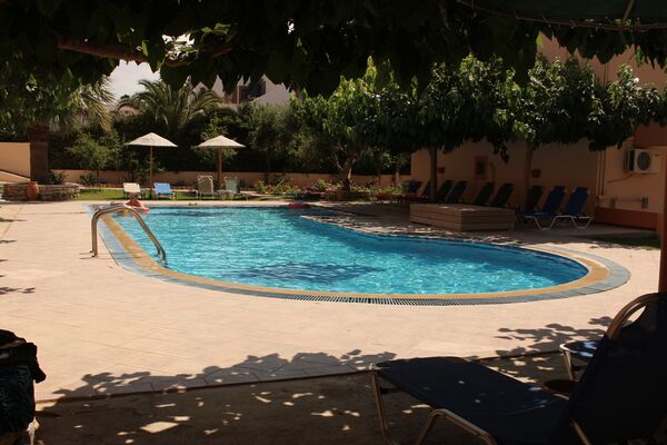 Calypso Hotel - 4 of 13