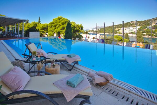 Hotel Uvala - 2 of 18