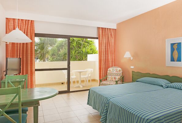 Iberostar Ciudad Blanca - 8 of 18