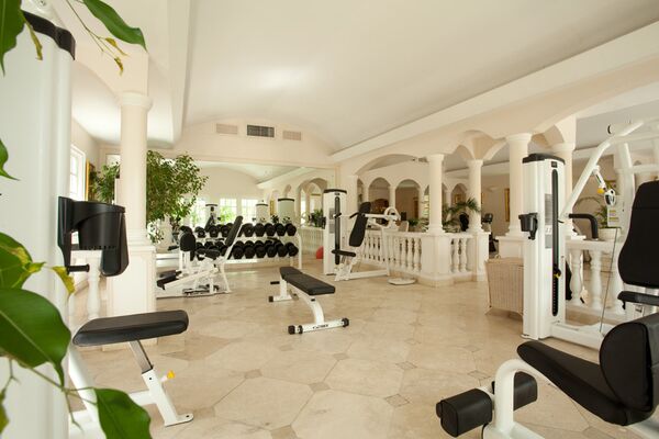 Coco Reef Resort and Spa - 9 of 13