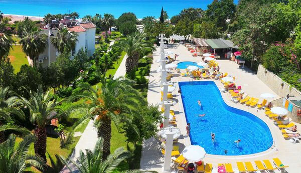 Club Aqua Plaza - 1 of 14