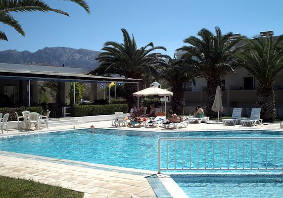 Aslanis Hotel - 1 of 11