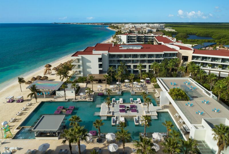 Breathless Riviera Cancun Resort & Spa - Adult Only (18+) - 1 of 19