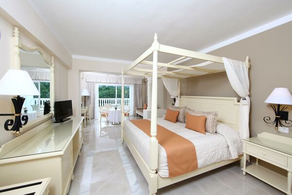 Bahia Principe Luxury Runaway Bay - Adults Only - 3 of 20