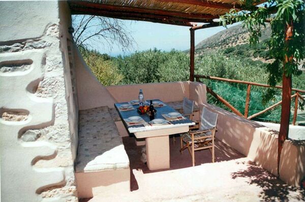 Almond Tree House - 12 of 14