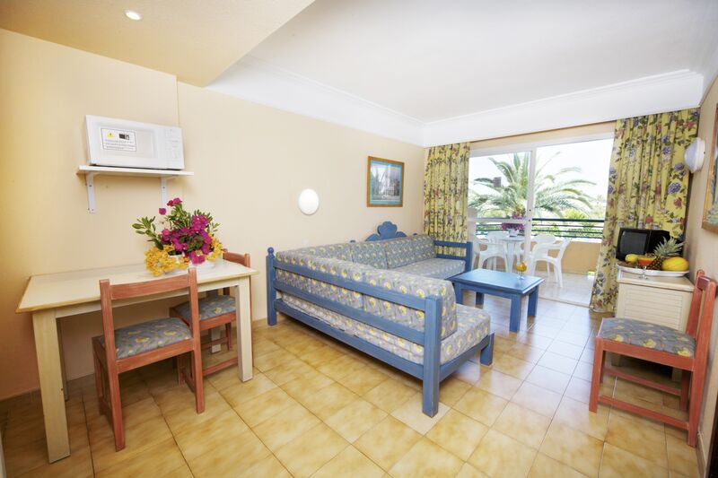 Alcudia Beach Apartments Alcudia, Majorca On The Beach