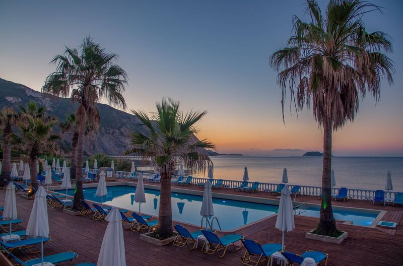 Crystal beach best sale hotel kalamaki zakynthos