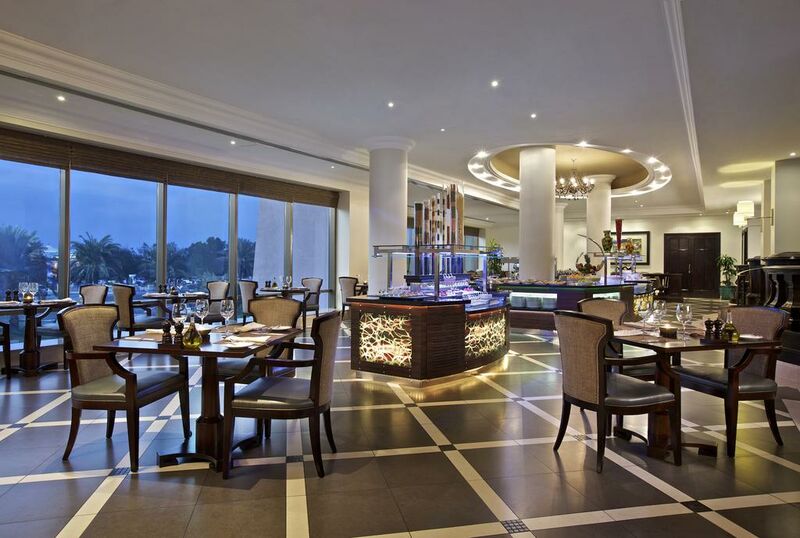 Radisson Blu Hotel & Resort Abu Dhabi Corniche - 8 of 18