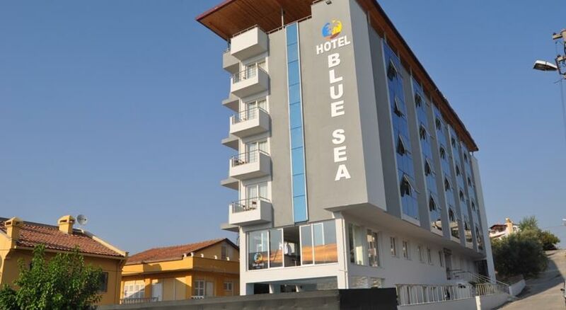 Blue Sea Hotel - 3 of 11