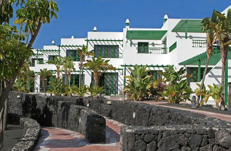 Caybeach Sun - Playa Blanca, Lanzarote - On The Beach